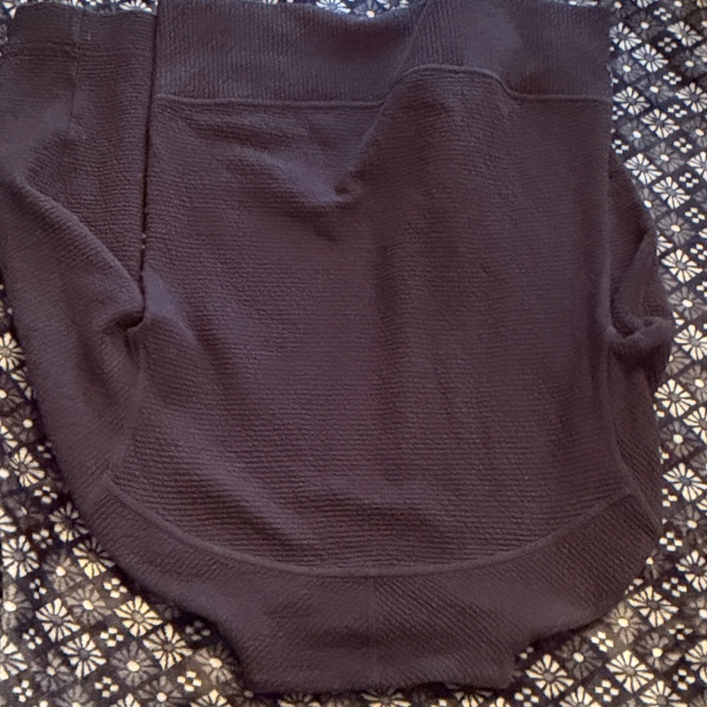Lululemon On Repeat MockNeck - Picture 7 of 9